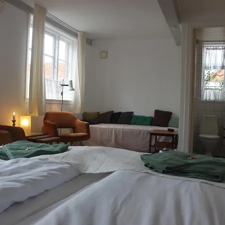 Guest house Sandbogaard 2*